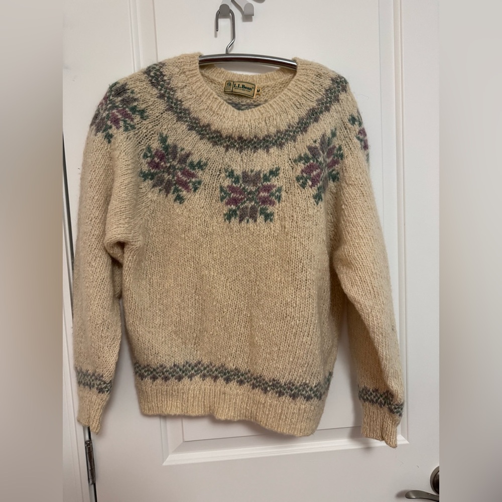 Vintage L.L. Bean Cream Fair Isle White Pink Wool Sweater